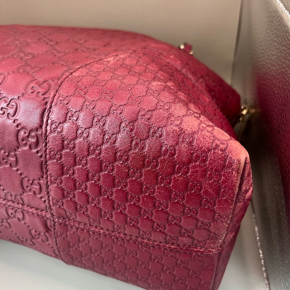 Stunning Y2K Authentic Gucci Bree Dome Tote in Ruby Red - Picture 7 of 16
